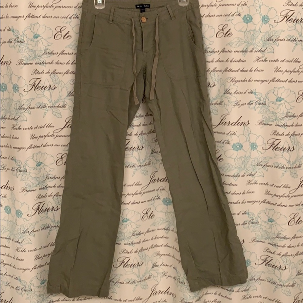 Flowy pants